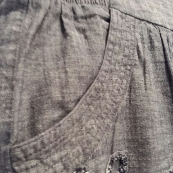 3/$20 Stooshy Embellished Skirt - Picture 4 of 5